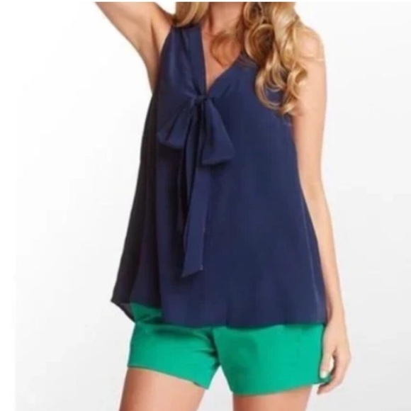 Lilly Pulitzer Raleigh navy blue 100% silk button down tank top with neck tie - Picture 1 of 11